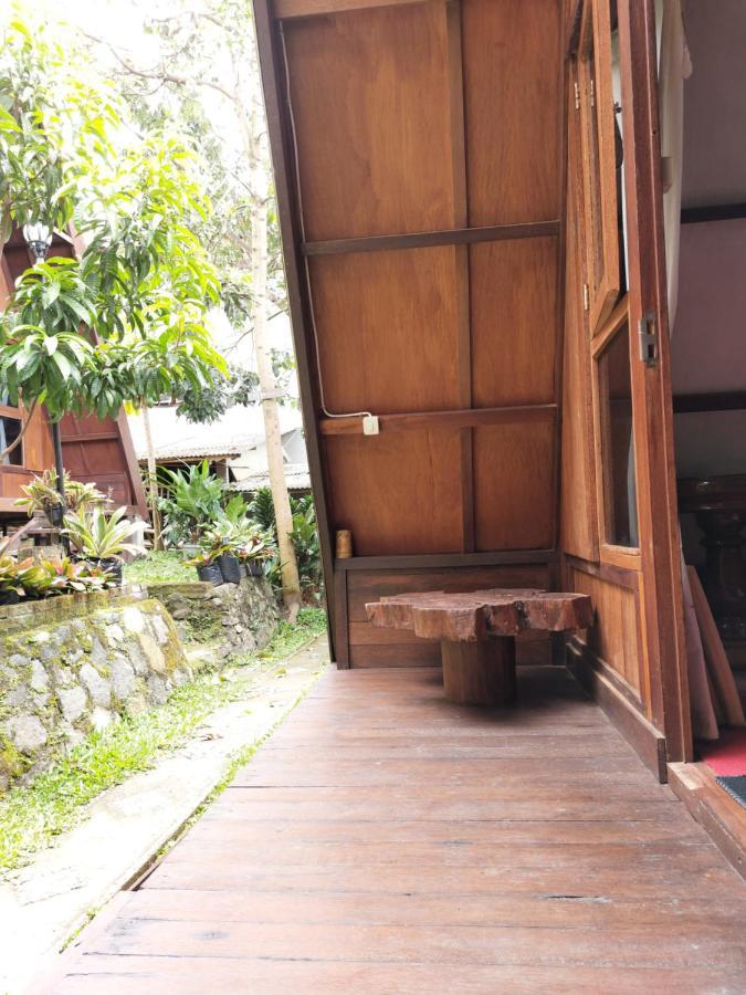 Bliss Family Cottage Batu Batu  Exterior photo