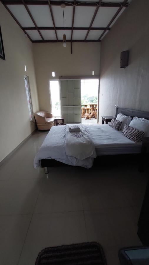 Bliss Family Cottage Batu Batu  Exterior photo